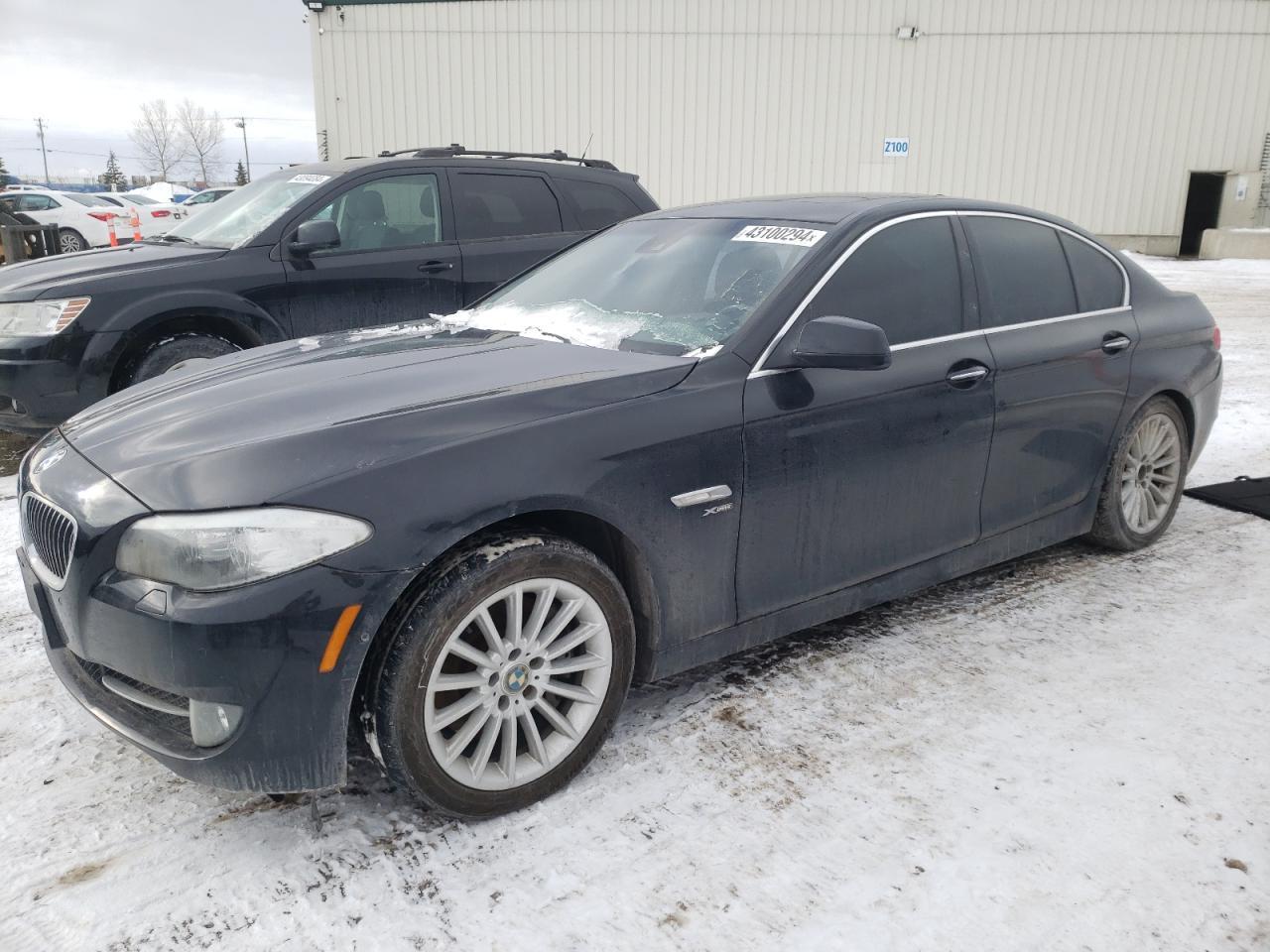 2011 BMW 535 XI car image