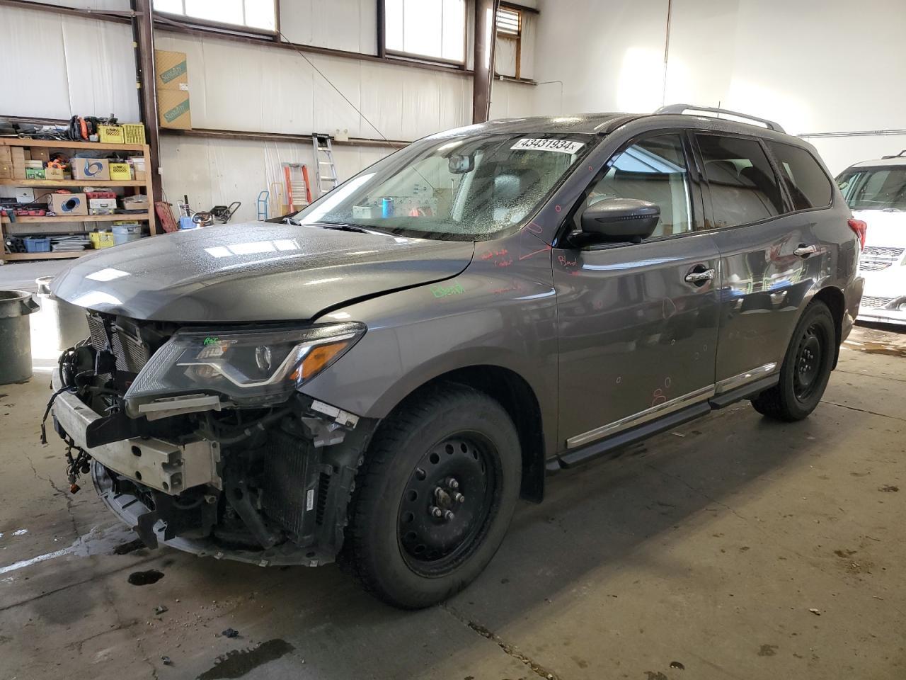 2018 NISSAN PATHFINDER