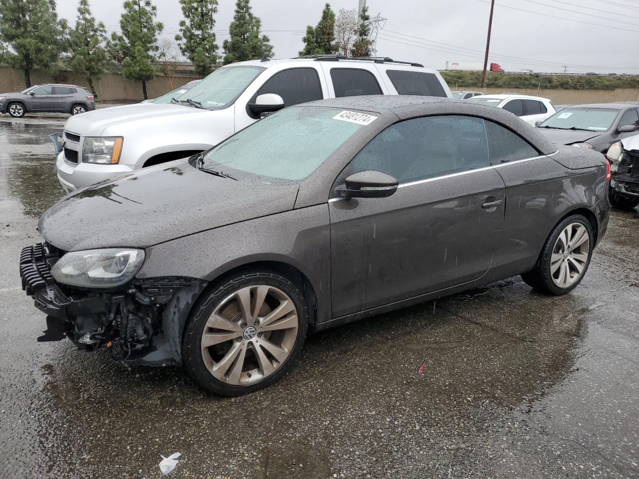 2013 VOLKSWAGEN EOS LUX car image