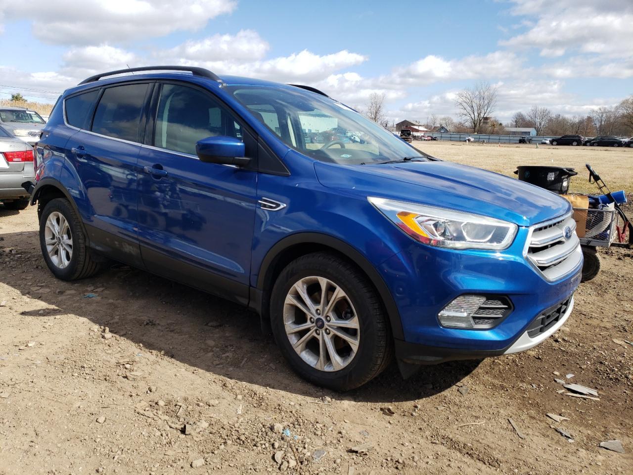 2017 FORD ESCAPE SE - Фото 4
