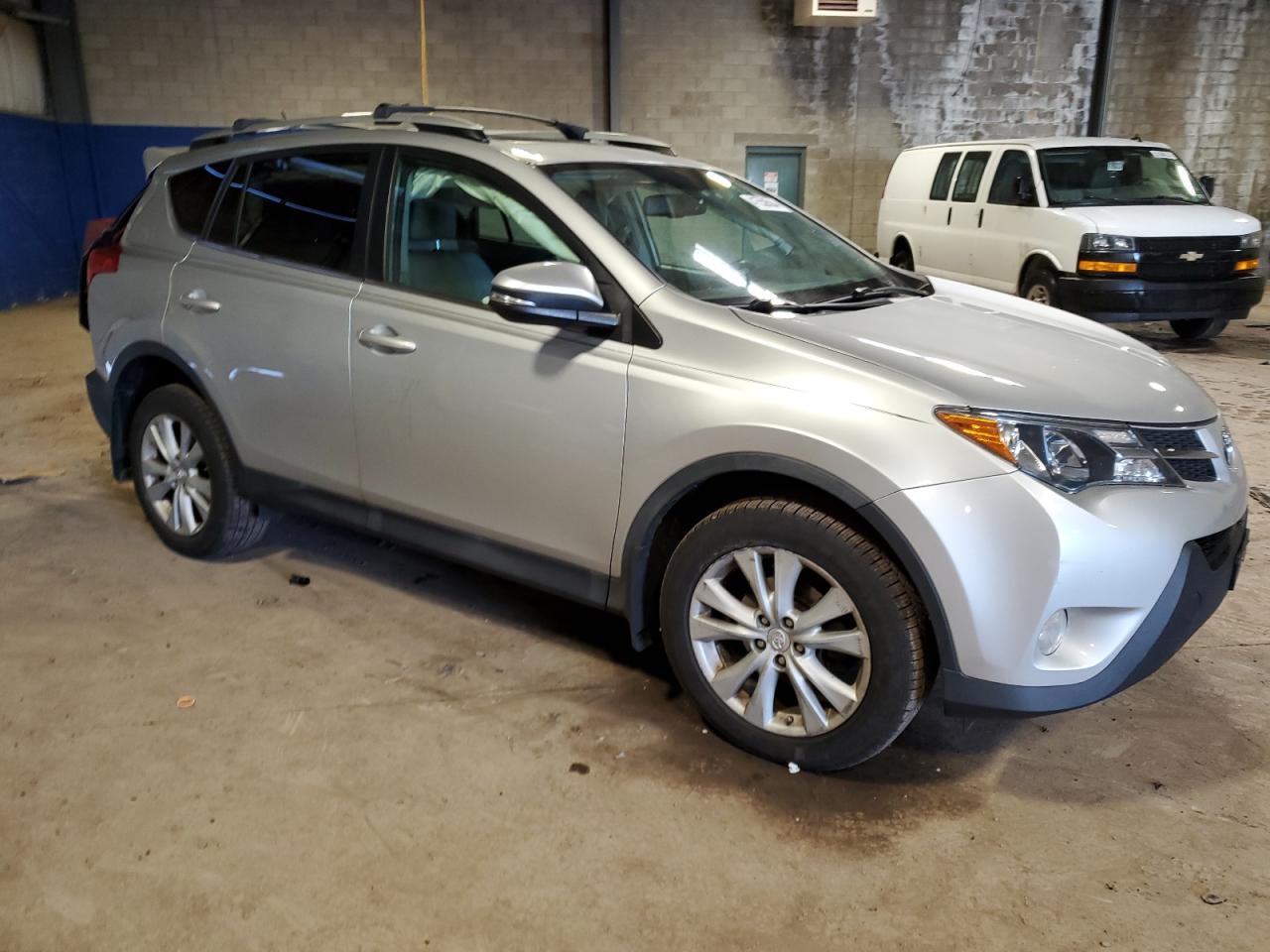 2013 TOYOTA RAV4 LIMIT - Image 4