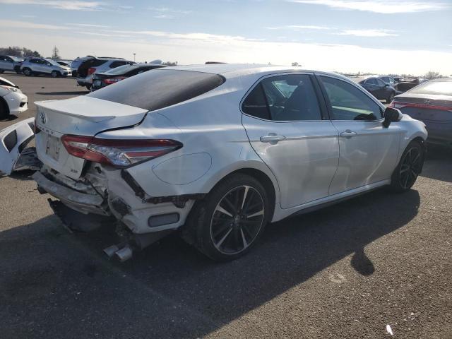 2018 Toyota Camry Xse - Фото 3