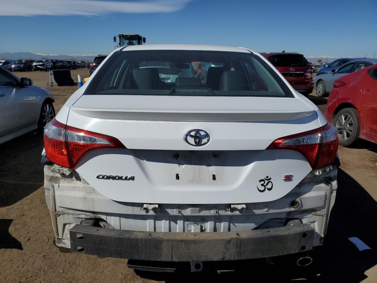 2014 TOYOTA COROLLA L - Image 6
