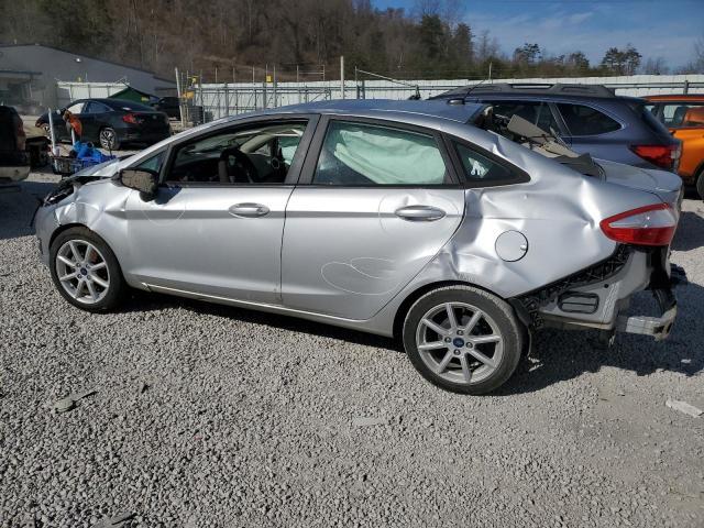 2019 Ford Fiesta Se - Image 2