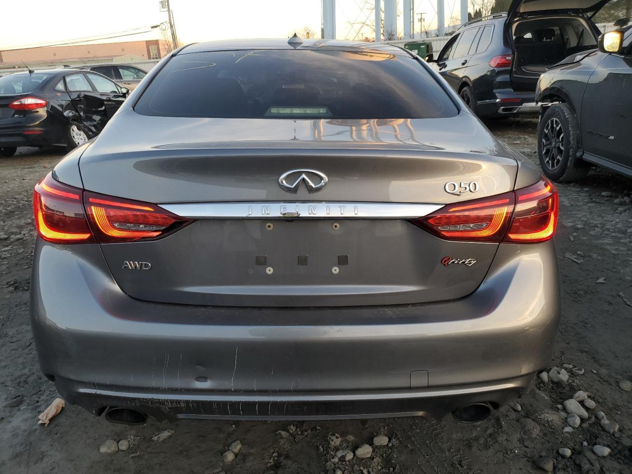 2018 INFINITI Q50 LUXE - Image 6