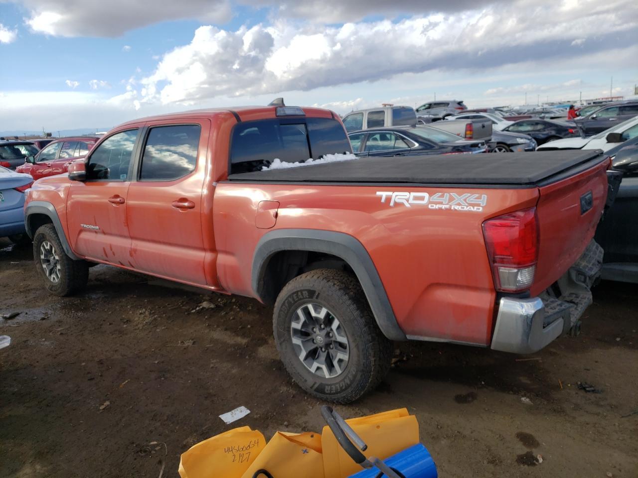 2017 TOYOTA TACOMA DOU - Фото 2
