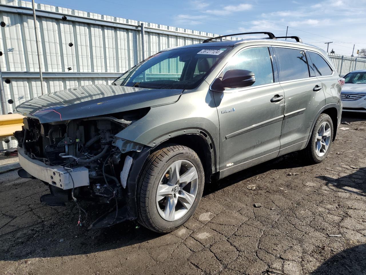 2016 TOYOTA HIGHLANDER car image