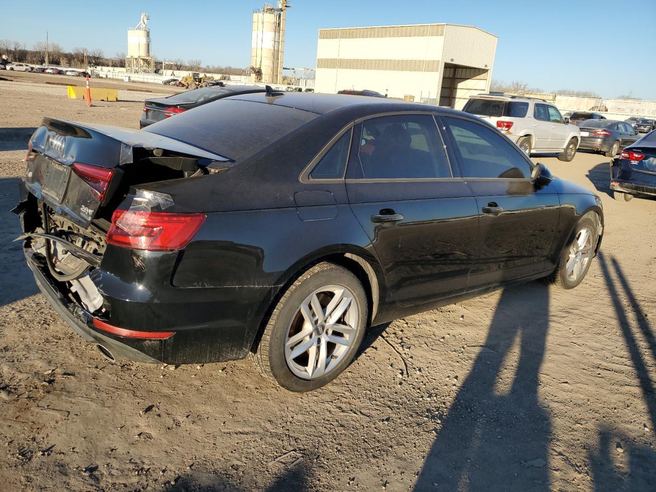2017 AUDI A4 PREMIUM - Фото 3