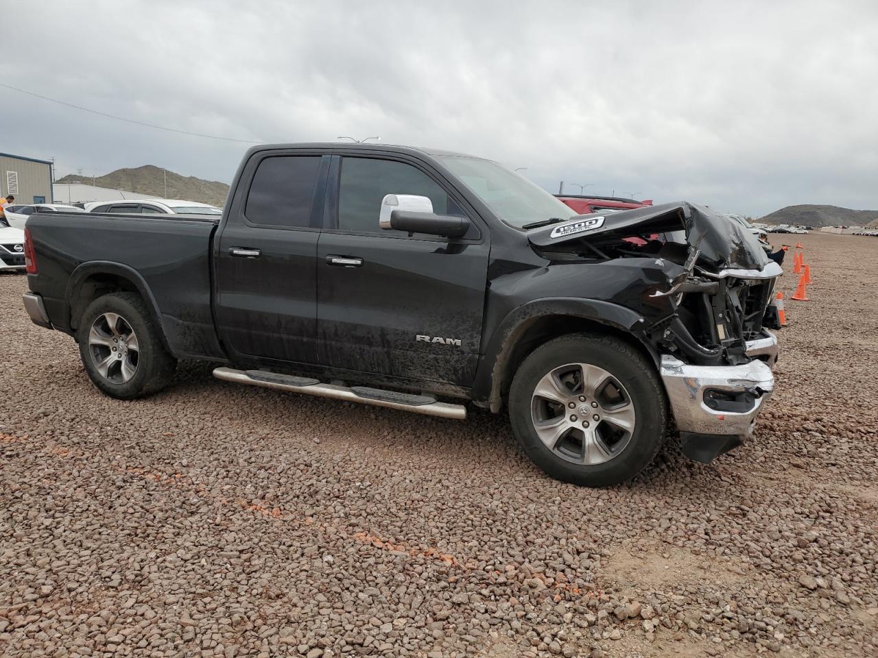 2019 RAM 1500 LARAM - Фото 4