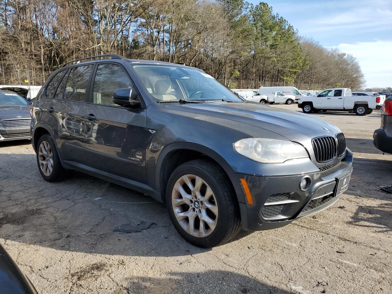2013 BMW X5 XDRIVE3 - Image 4