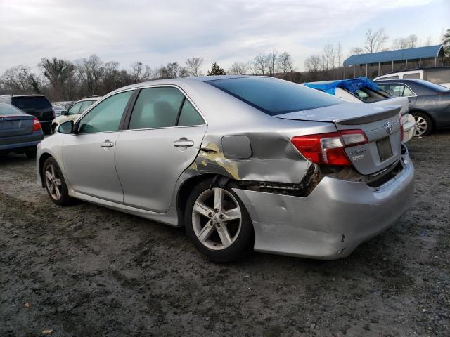 2013 Toyota Camry L - Фото 2