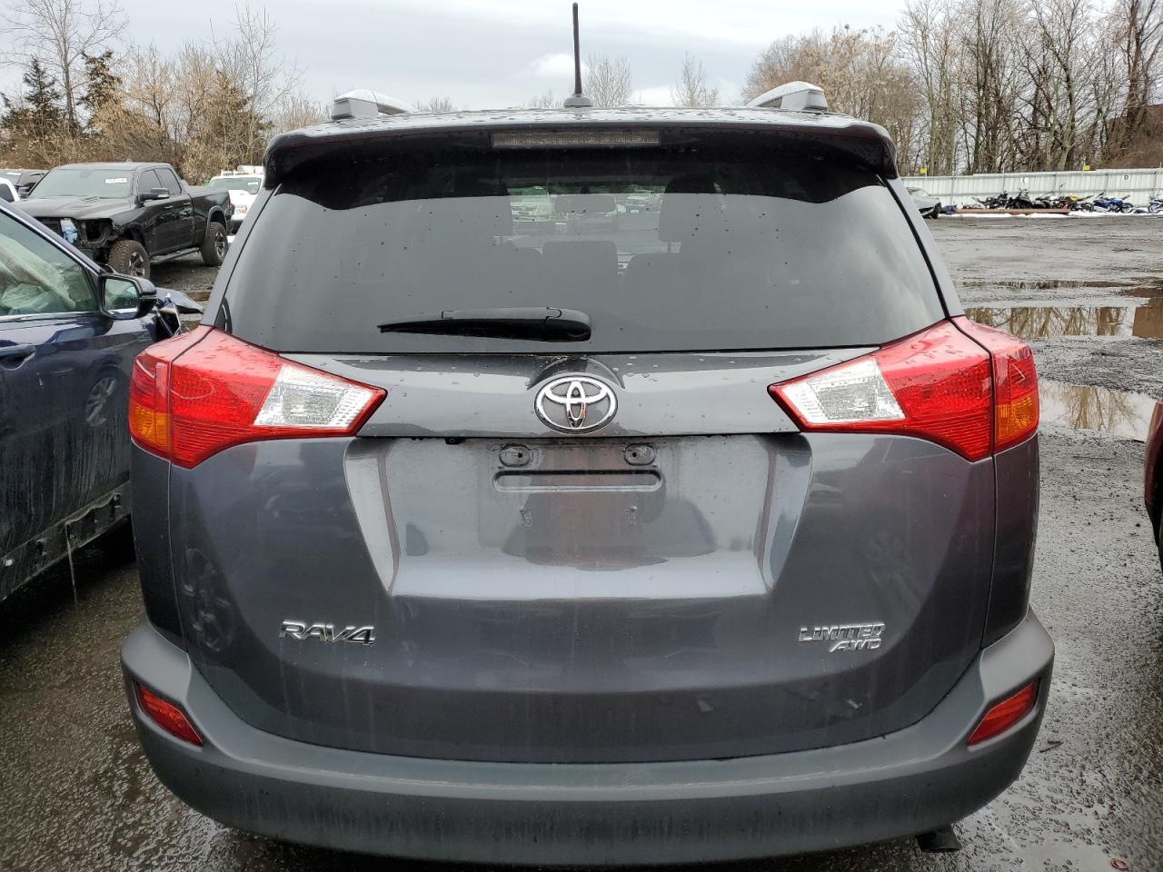 2015 TOYOTA RAV4 LIMIT - Фото 6