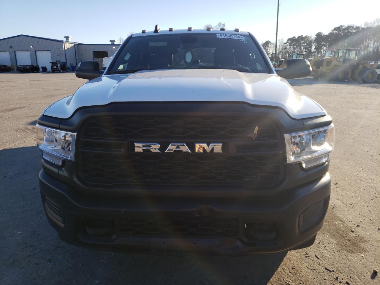 2022 RAM 2500 TRADE - Image 5