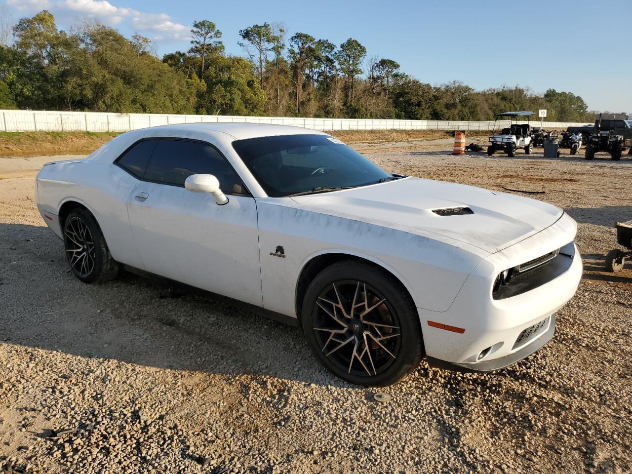 2017 DODGE CHALLENGER - Image 4