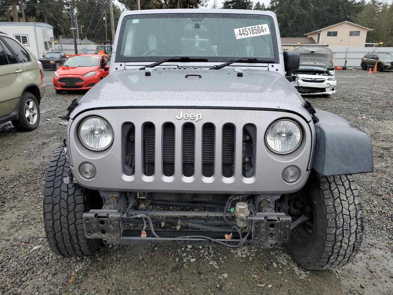 2017 JEEP WRANGLER U - Image 5