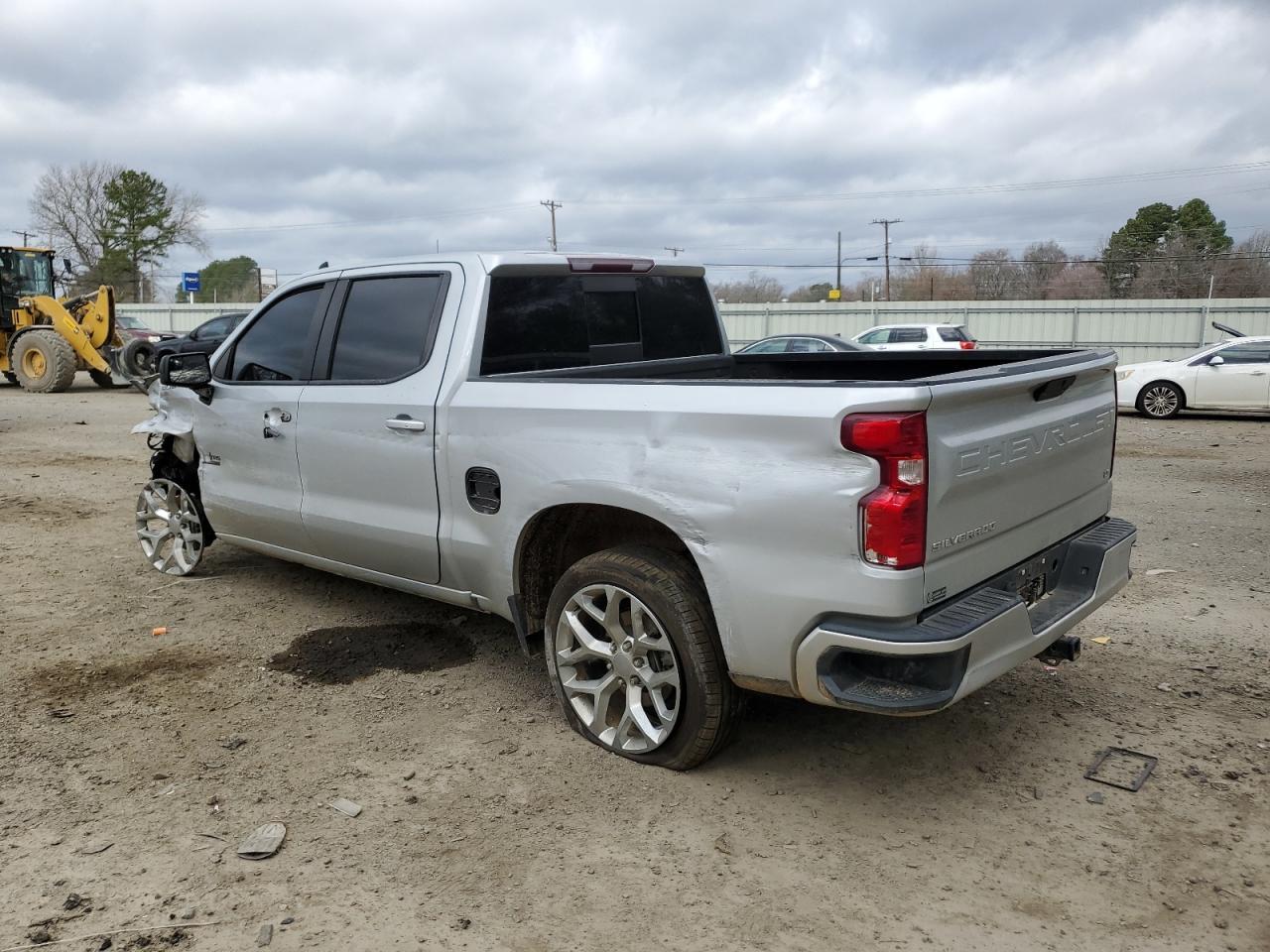 2019 CHEVROLET SILVERADO - Фото 2