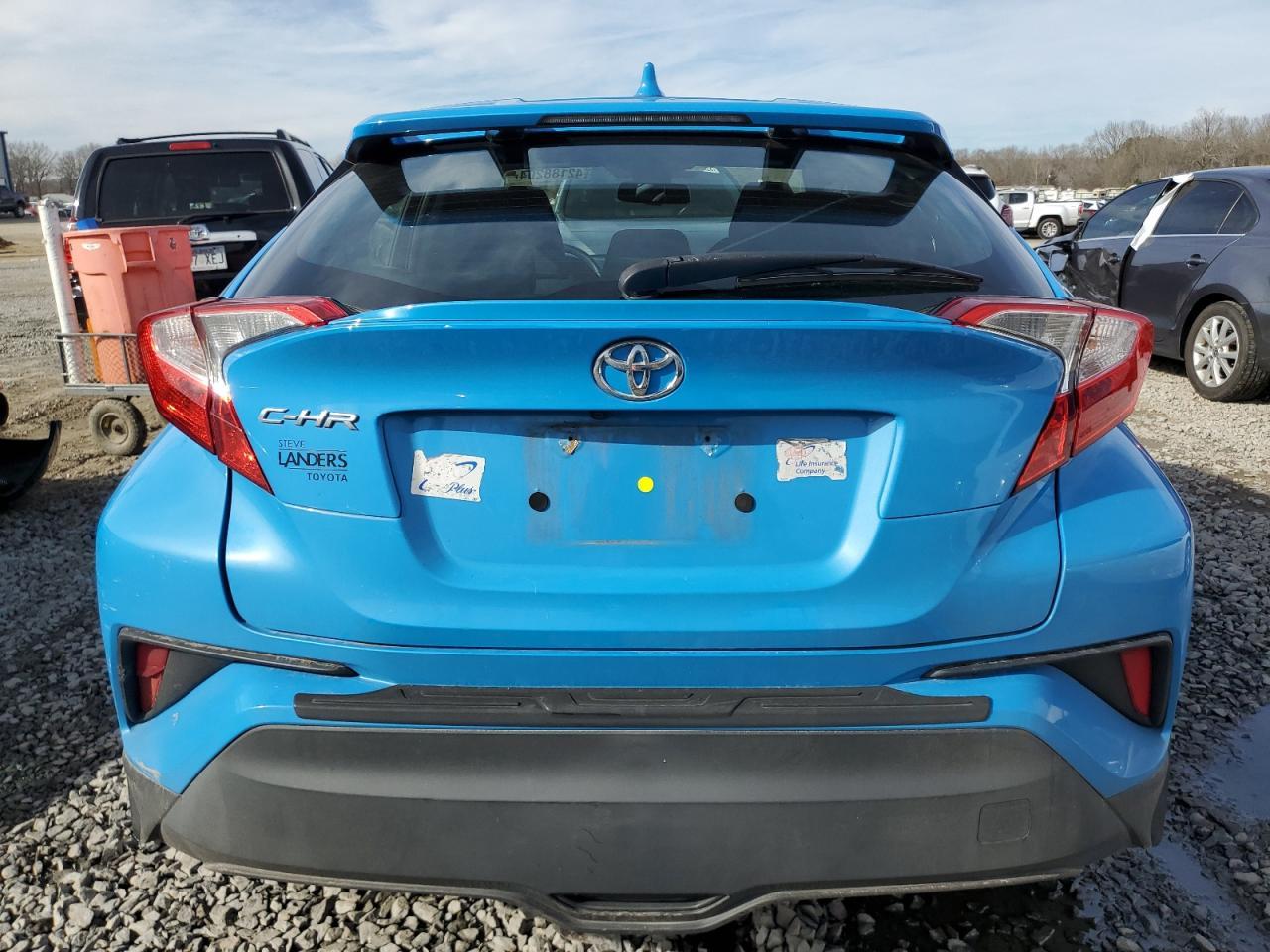 2019 TOYOTA C-HR XLE - Image 6