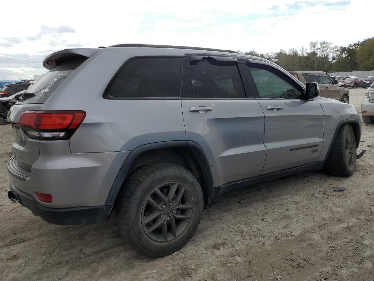 2016 JEEP GRAND CHER - Фото 3