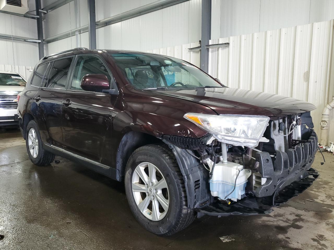 2011 TOYOTA HIGHLANDER - Фото 4
