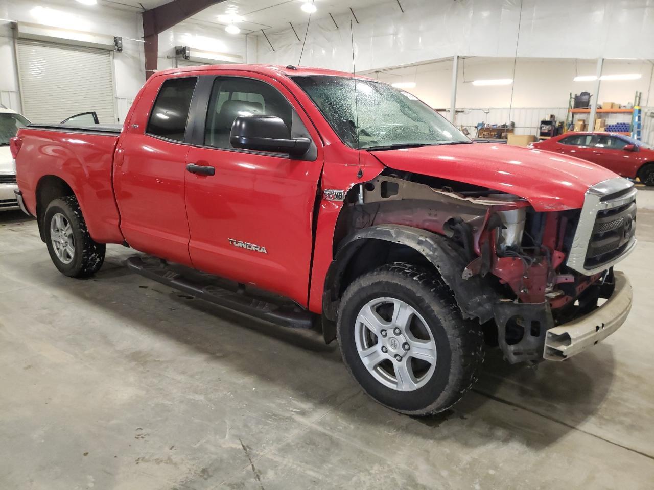 2011 TOYOTA TUNDRA DOU - Фото 4