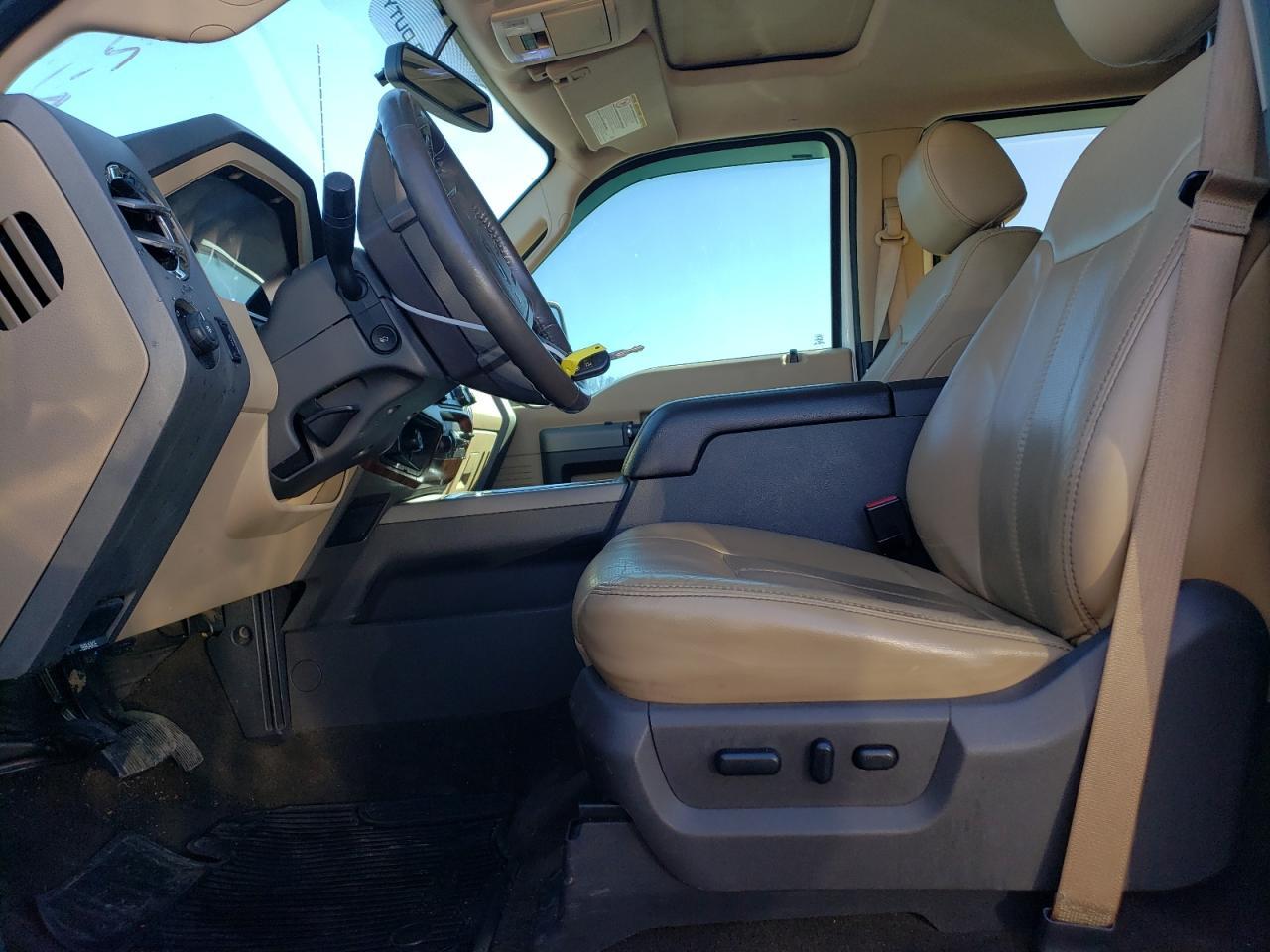 2012 FORD F250 SUPER - Фото 7