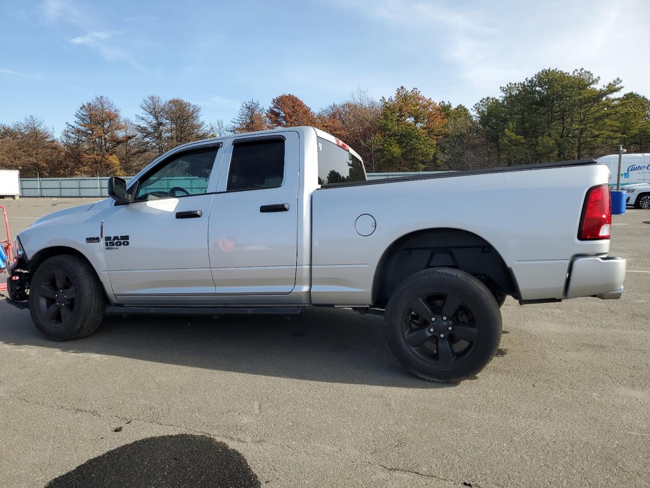 2019 RAM 1500 CLASS - Image 2