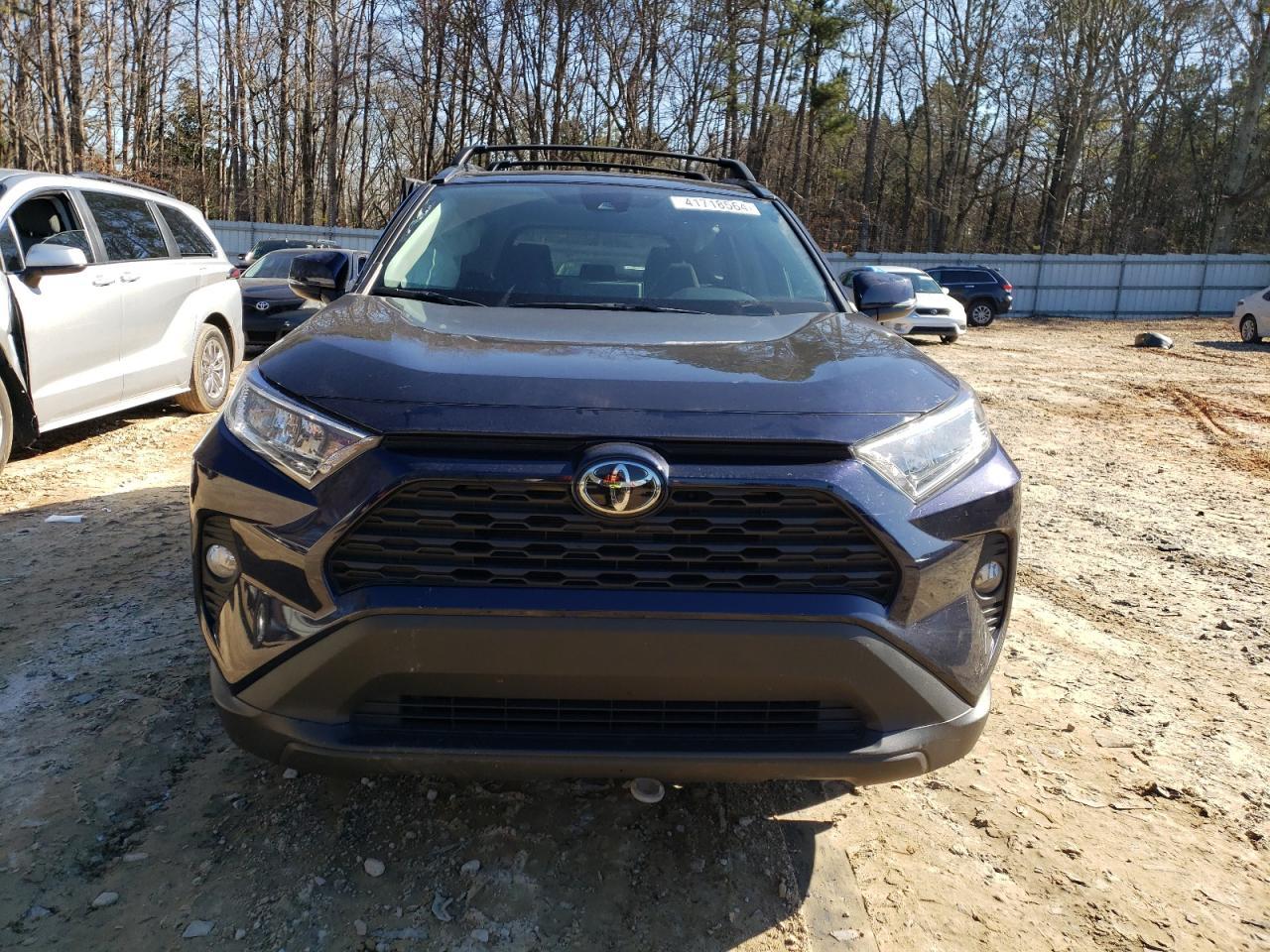 2020 TOYOTA RAV4 XLE - Image 5