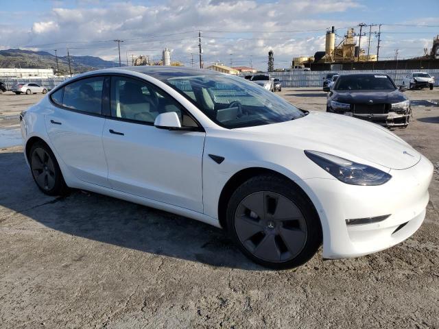 2022 Tesla Model 3 - Фото 4