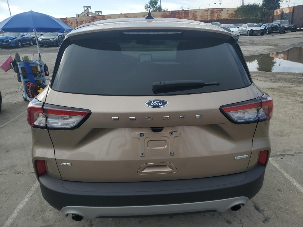 2020 FORD ESCAPE SE - Image 6