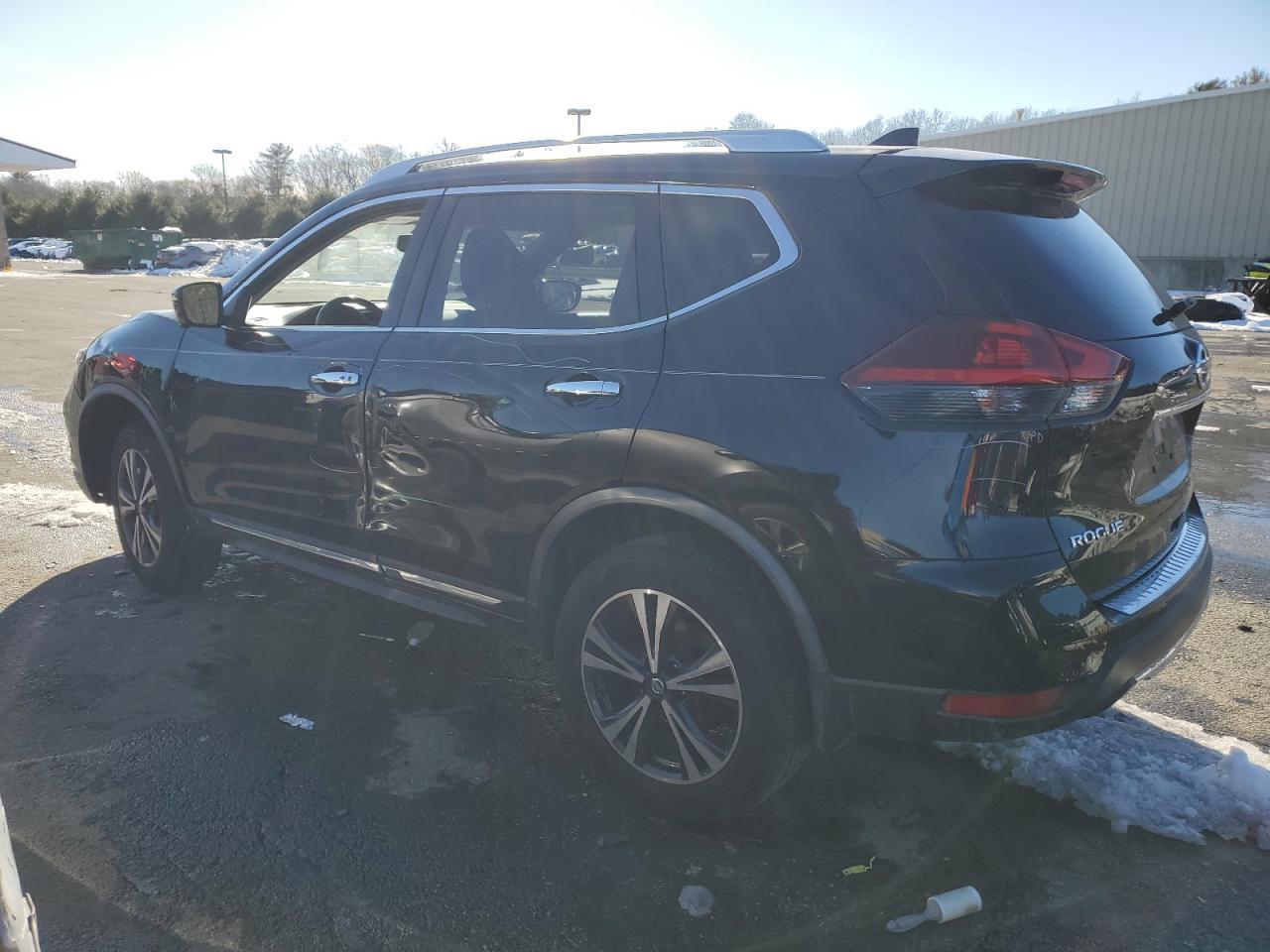 2018 NISSAN ROGUE S - Фото 2