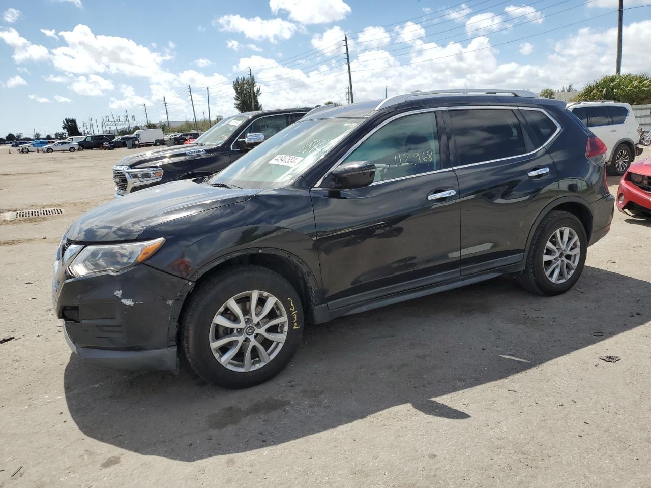 2018 NISSAN ROGUE S
