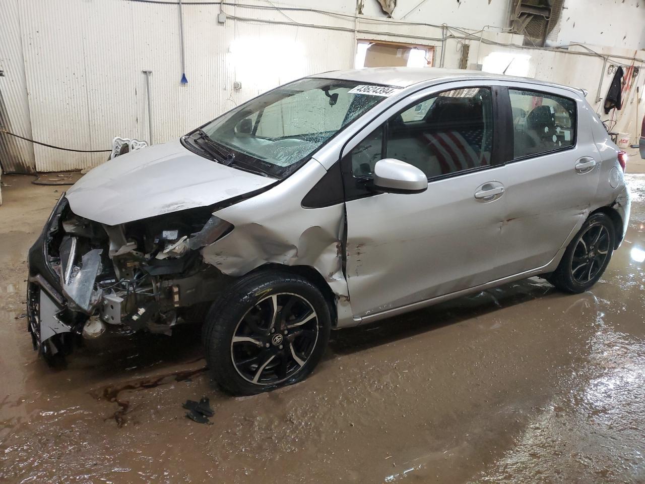 2015 TOYOTA YARIS