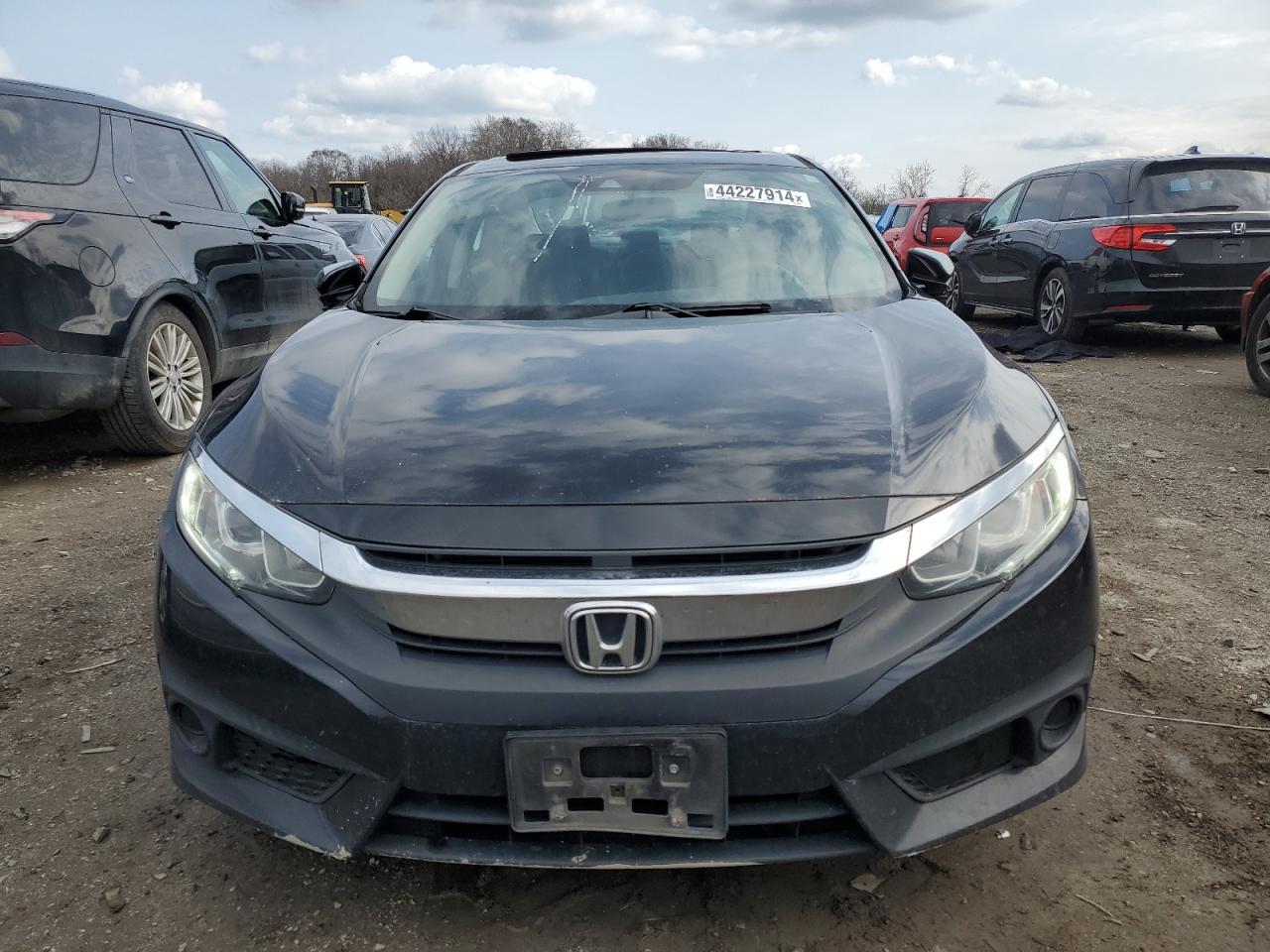2016 HONDA CIVIC EX - Image 5