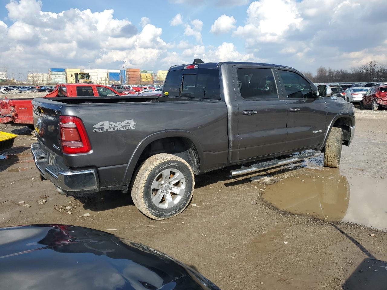 2019 RAM 1500 LARAM - Фото 3