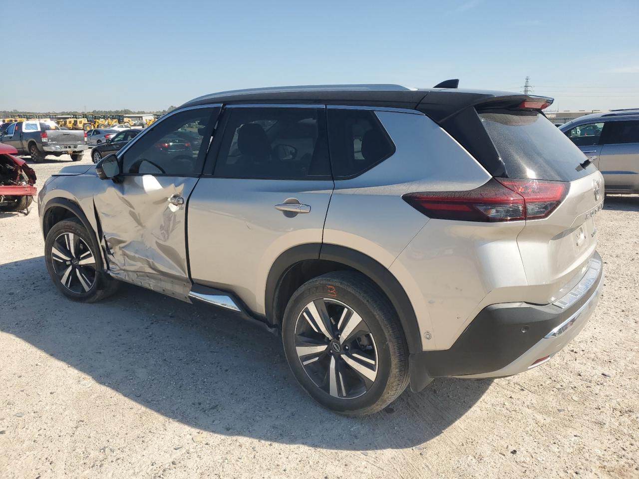 2023 NISSAN ROGUE PLAT - Фото 2