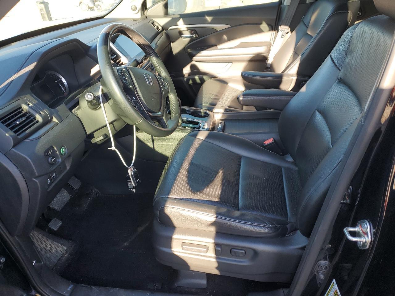 2017 HONDA RIDGELINE - Фото 7