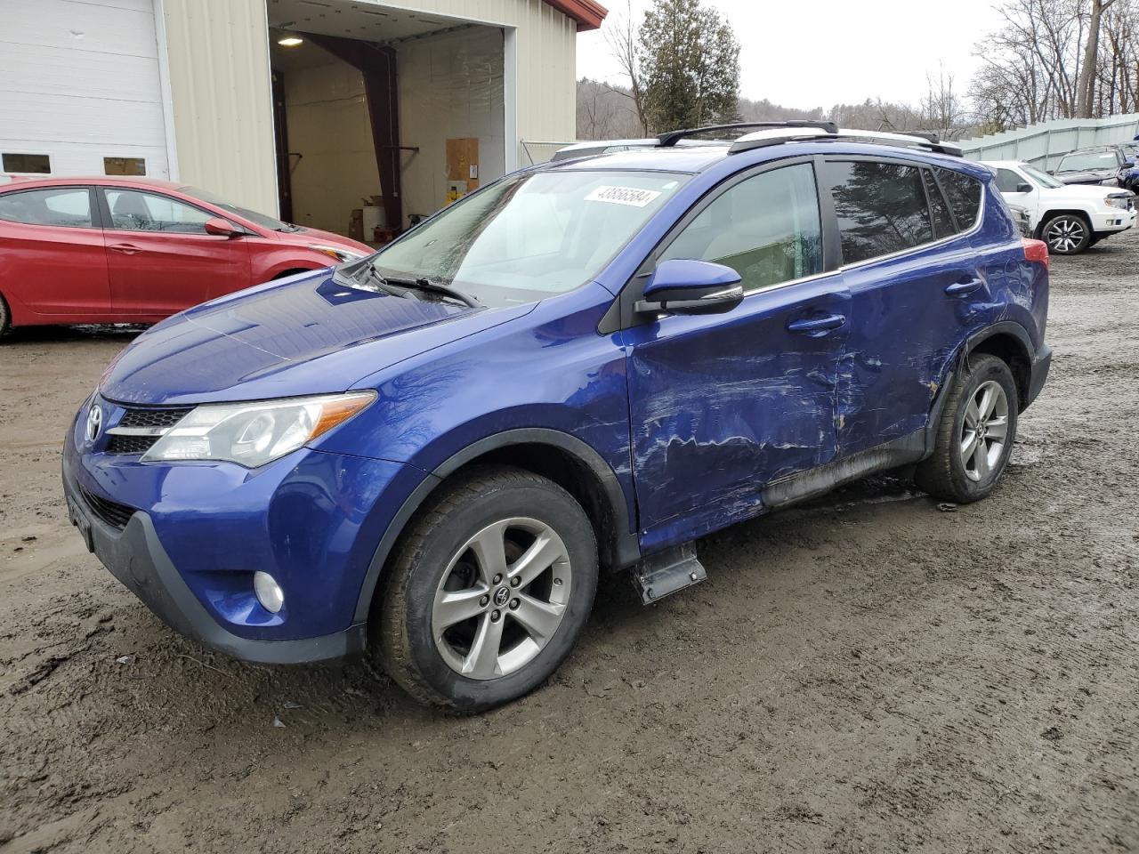 2015 TOYOTA RAV4 XLE