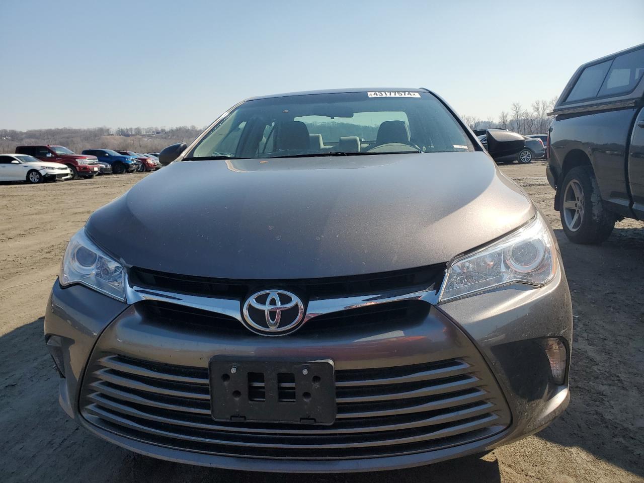 2017 TOYOTA CAMRY LE - Фото 5