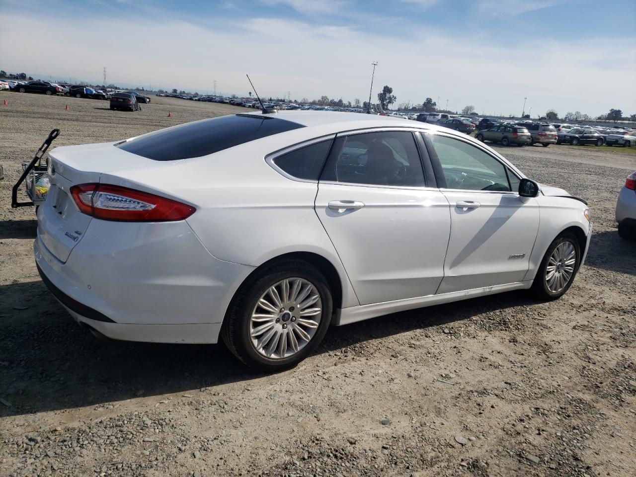 2014 FORD FUSION SE - Фото 3