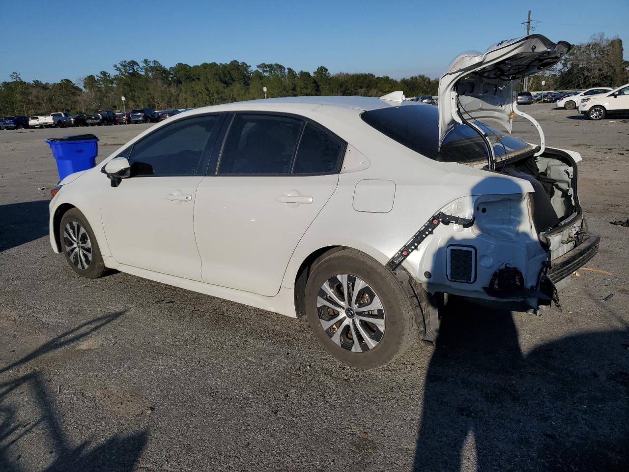 2022 TOYOTA COROLLA LE - Image 2