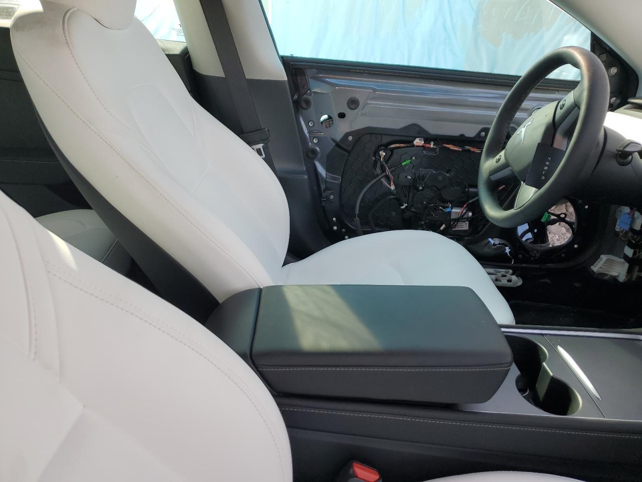 2023 TESLA MODEL 3 - Фото 7