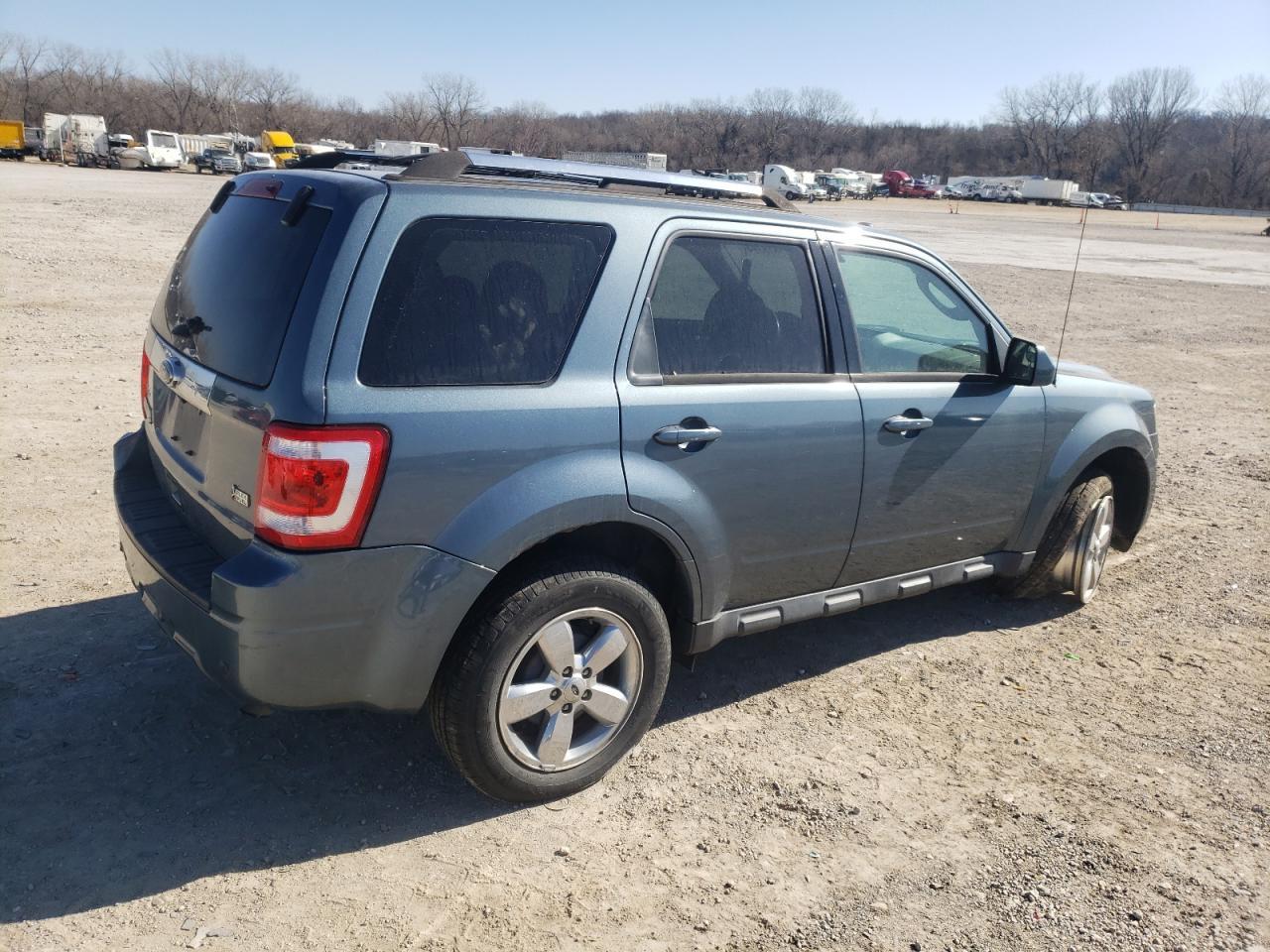 2012 FORD ESCAPE LIM - Image 3