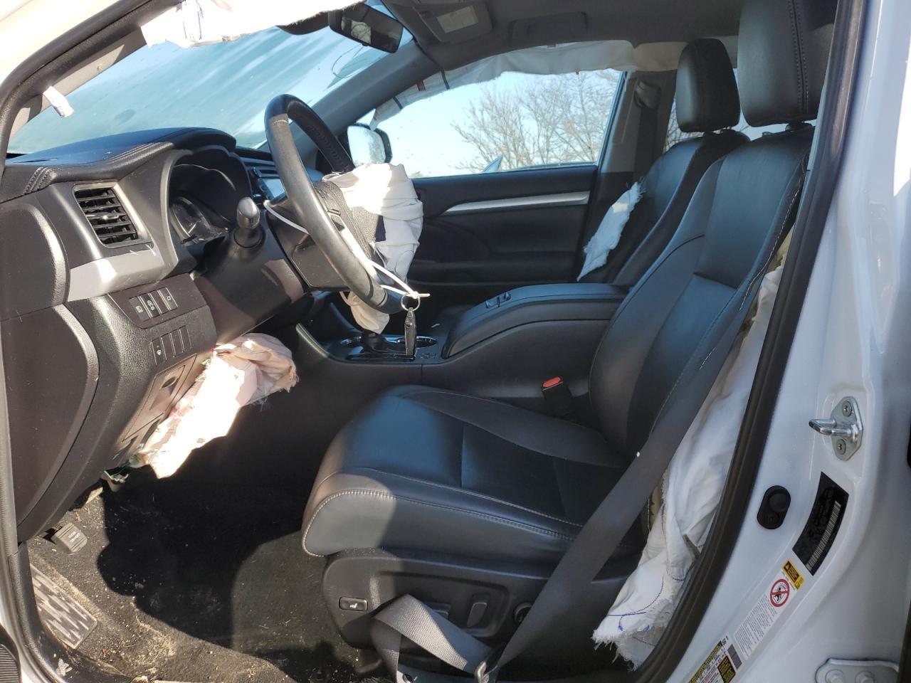 2019 TOYOTA HIGHLANDER - Image 7