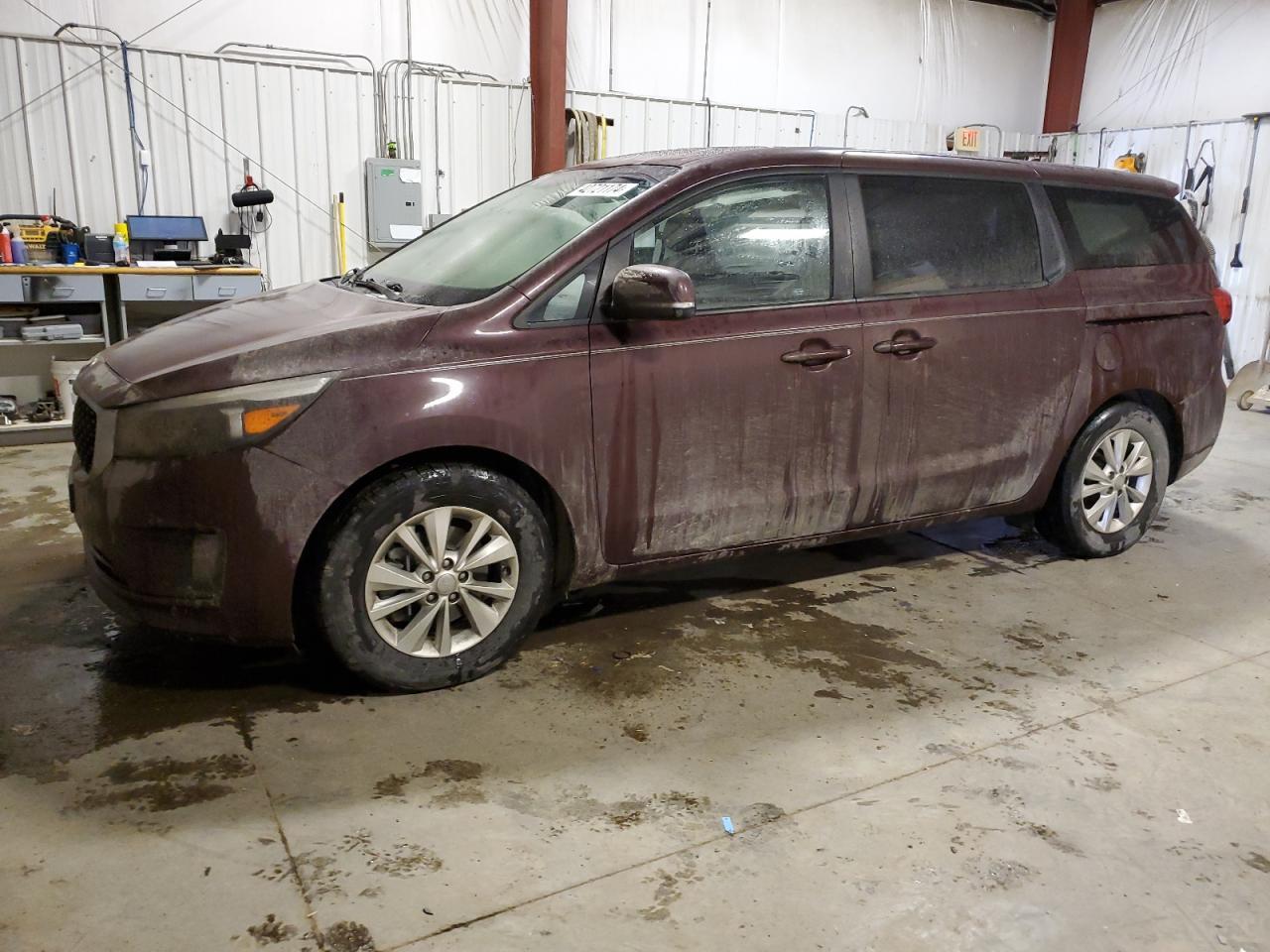 2017 KIA SEDONA LX