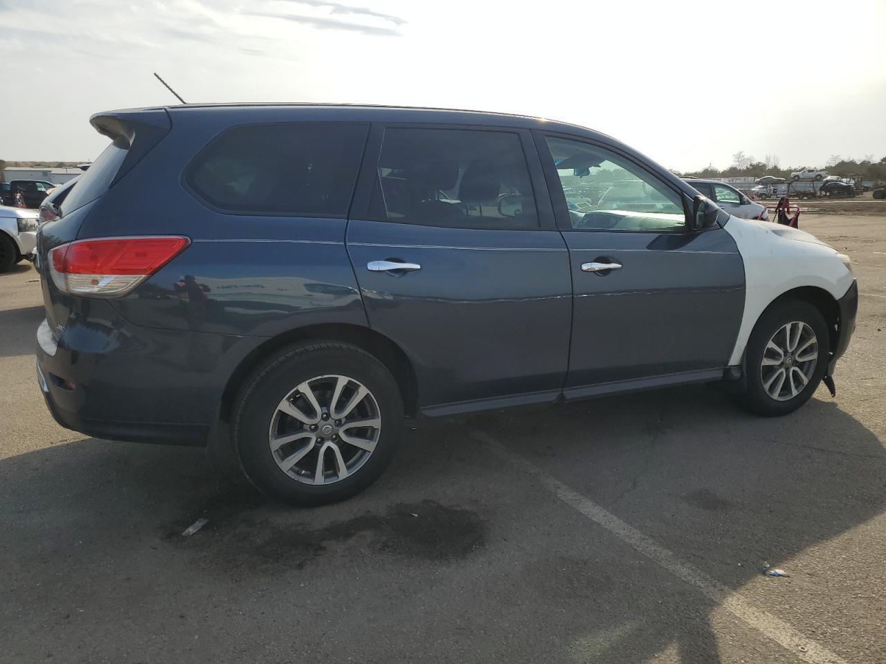 2013 NISSAN PATHFINDER - Фото 3