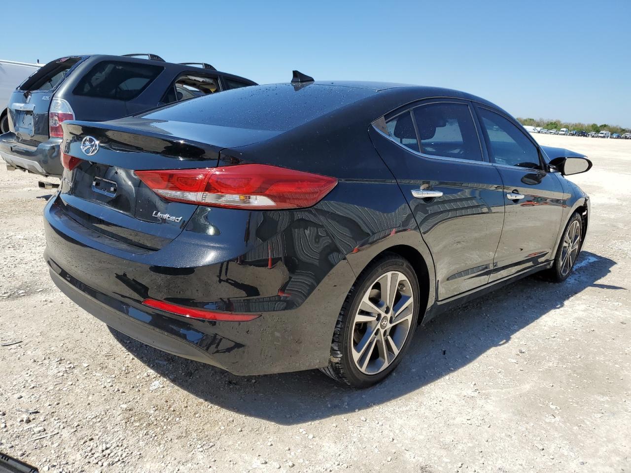 2017 HYUNDAI ELANTRA SE - Image 3