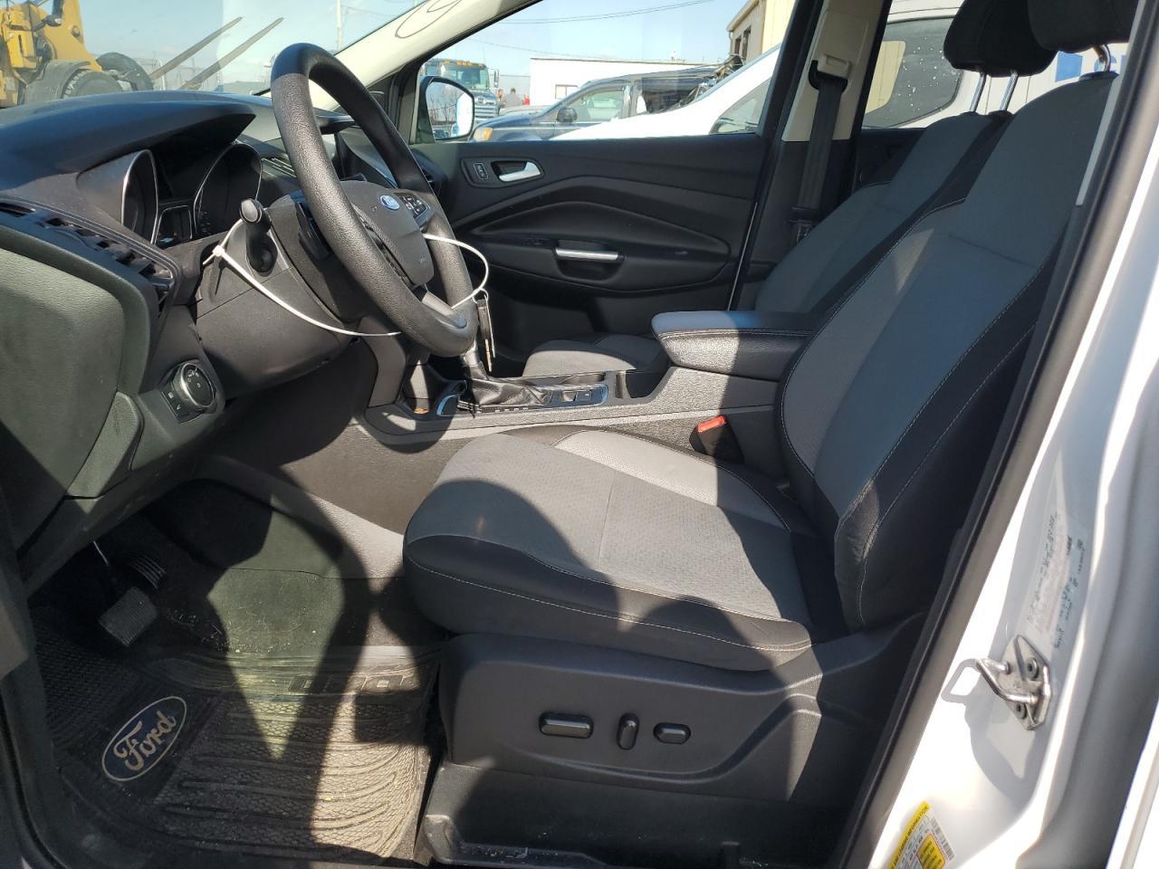2017 FORD ESCAPE SE - Image 7