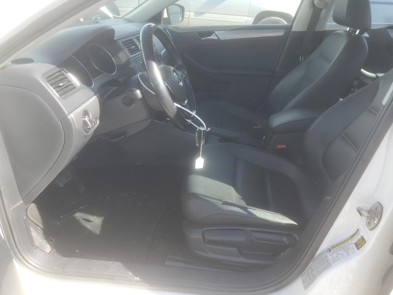 2017 VOLKSWAGEN JETTA SE - Image 7