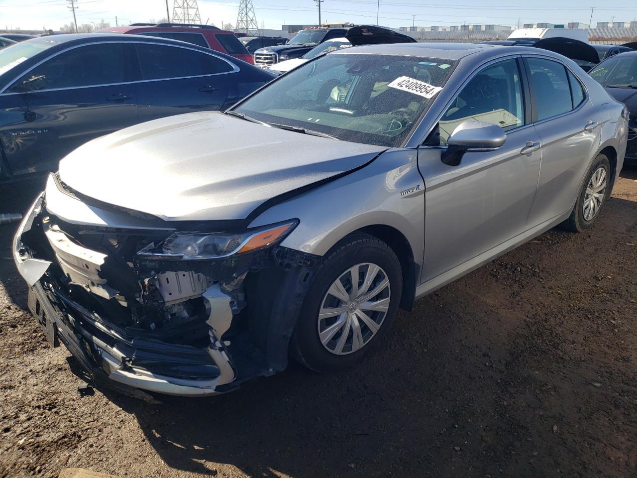 2021 TOYOTA CAMRY LE car image