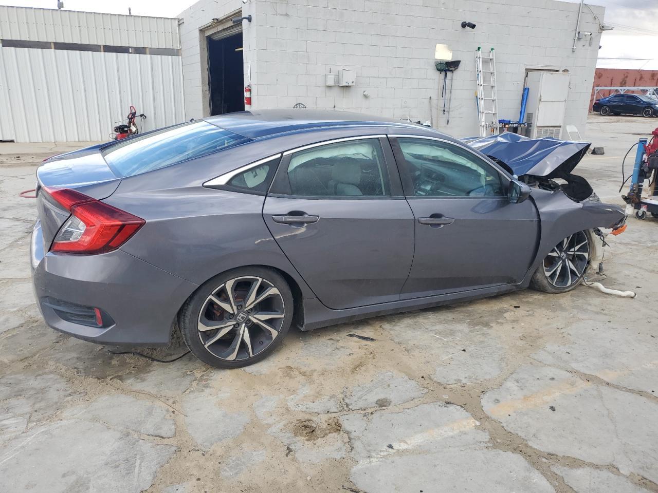 2017 HONDA CIVIC LX - Image 3